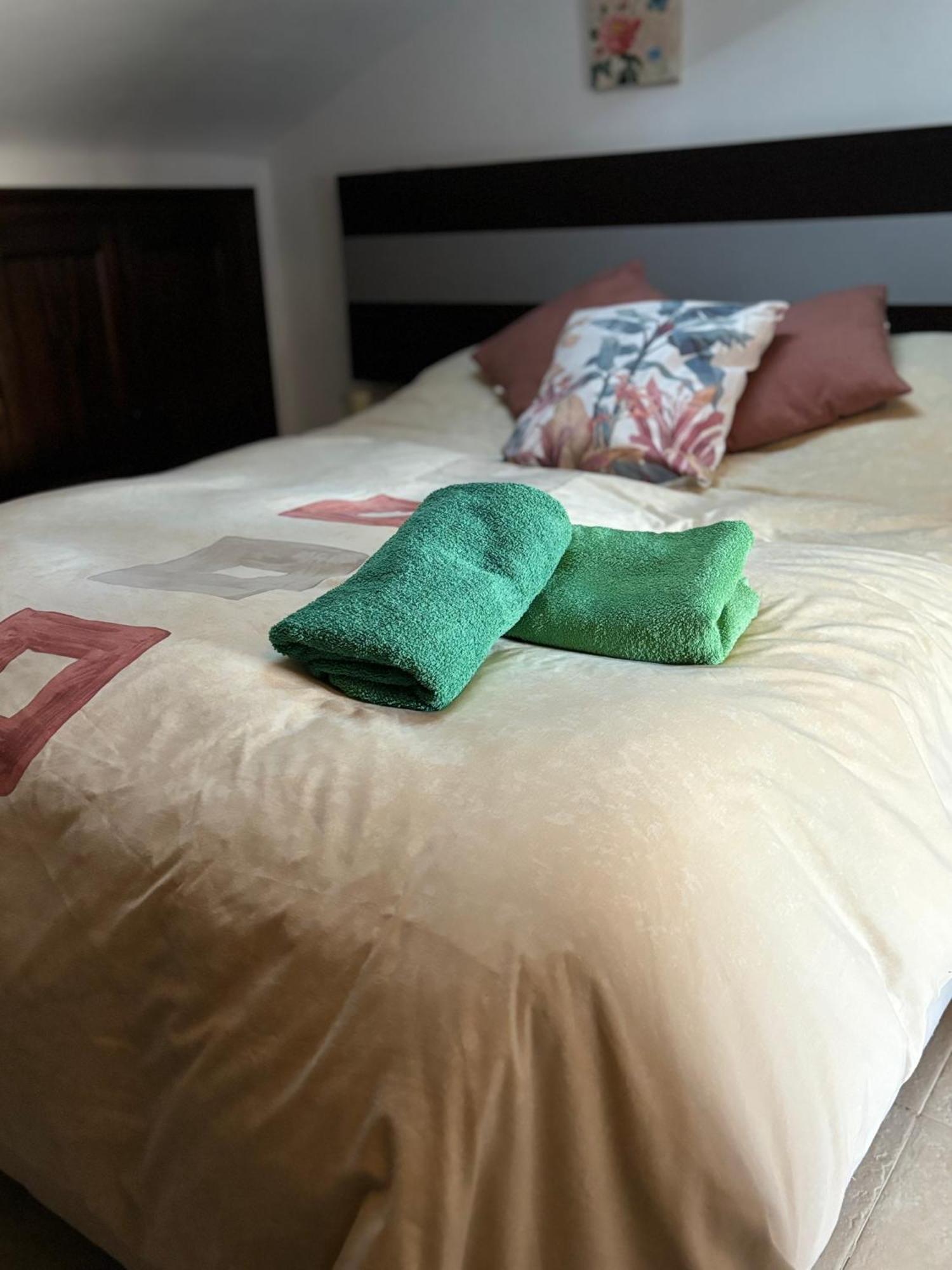 Apartamento La Alberca 1 Aracena Luaran gambar